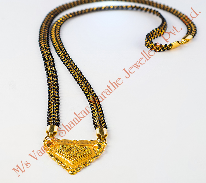 Designs 40 gram gold mangalsutra 